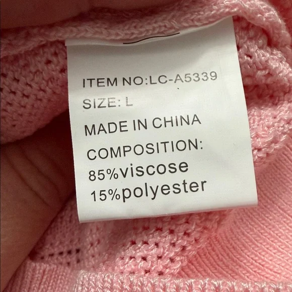 Lizette Collection vintage-style, long-sleeve knit polo women’s sweater. - Picture 6 of 7